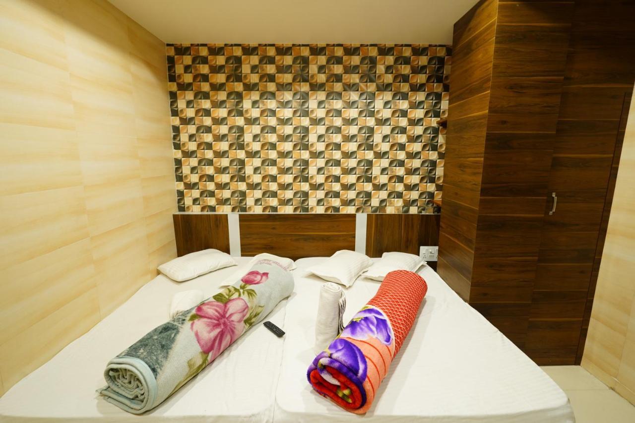 Hotel New Sundaram 150 Mtrs From Dargah อัจเมอร์ ภายนอก รูปภาพ