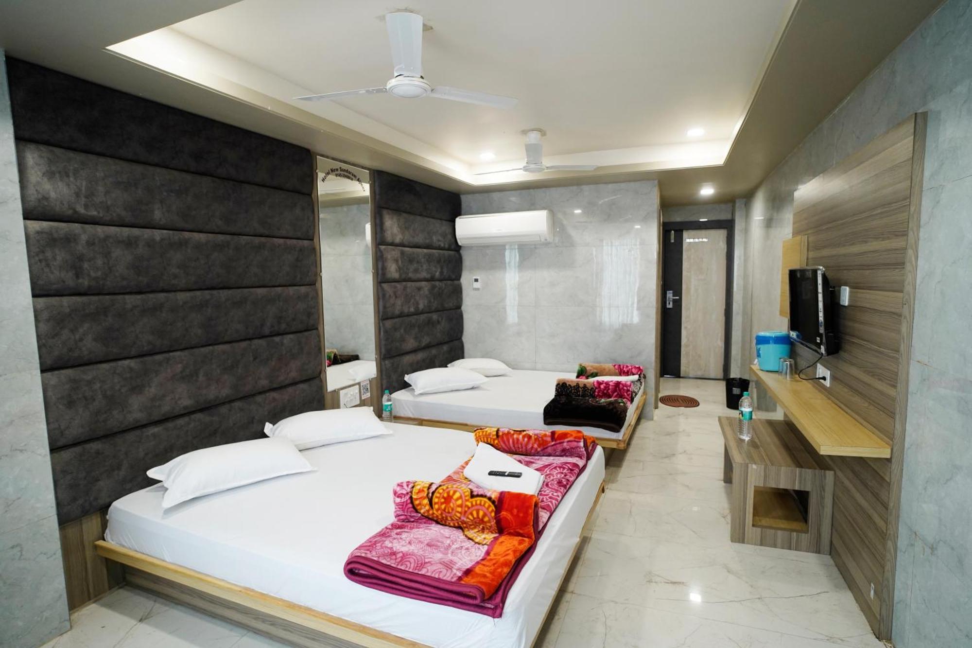 Hotel New Sundaram 150 Mtrs From Dargah อัจเมอร์ ภายนอก รูปภาพ