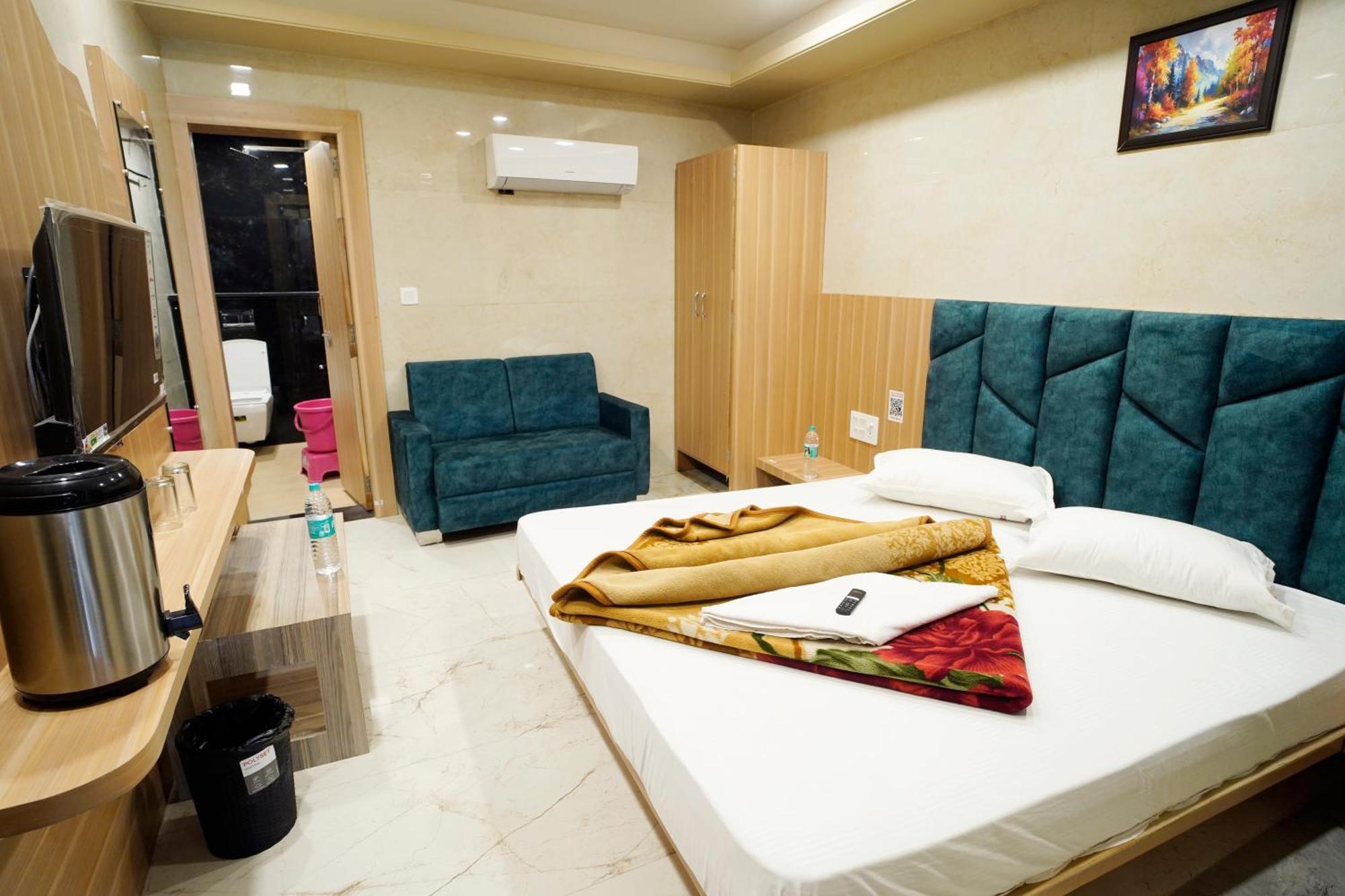 Hotel New Sundaram 150 Mtrs From Dargah อัจเมอร์ ภายนอก รูปภาพ